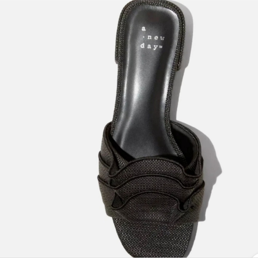 A New Day Lyta Raffia Ruffle Slide Sandals Memory Foam Insole Black - Picture 4 of 11